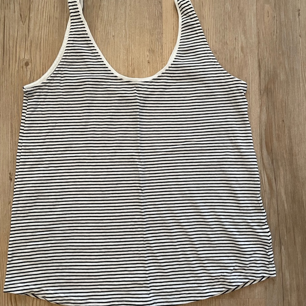 Old Navy striped tank